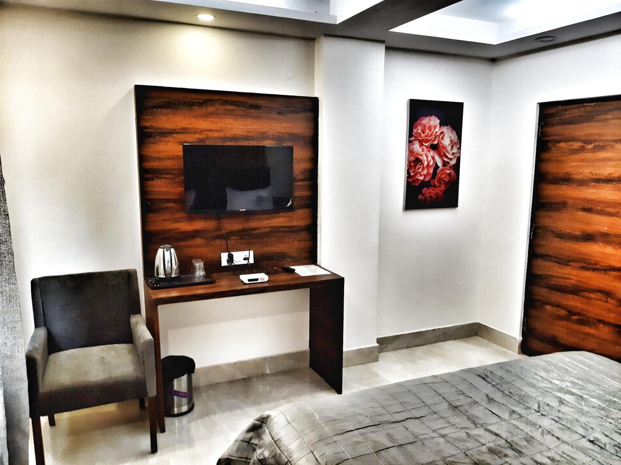 Hotel Delhi Aerocity, Nh 48 New Delhi Exterior photo