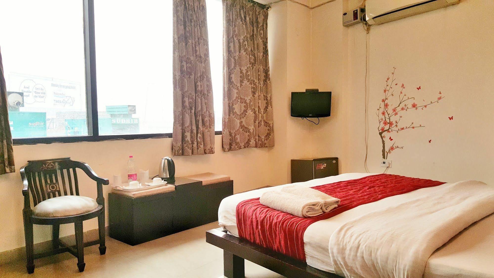 Hotel Delhi Aerocity, Nh 48 New Delhi Exterior photo